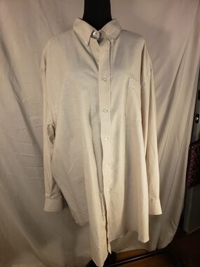 Classic King's Court Men's Button-Down Shirt in Light Beige - 19 34/35